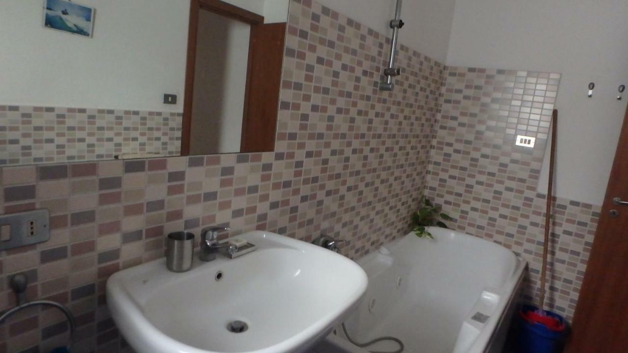 Hotel Camera Silenziosa Con Bagno Privato In Centro Citta Palermo Exterior foto